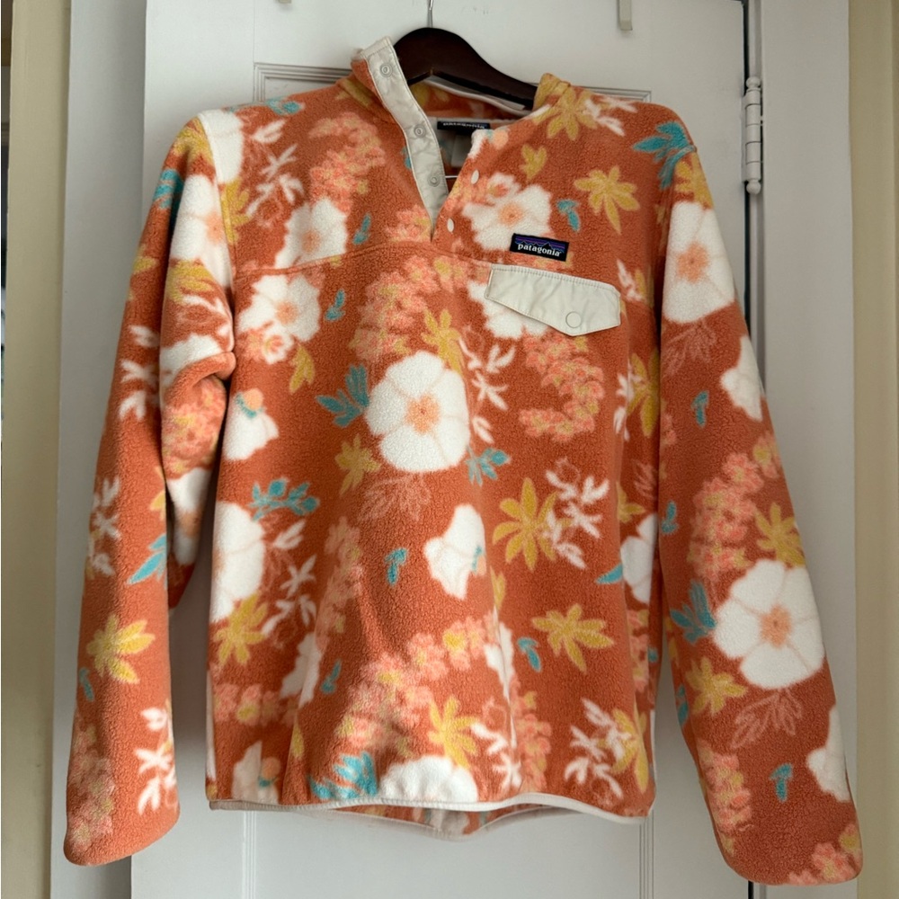 Patagonia Synchilla Floral Fleece Pullover NWOT Women’s M